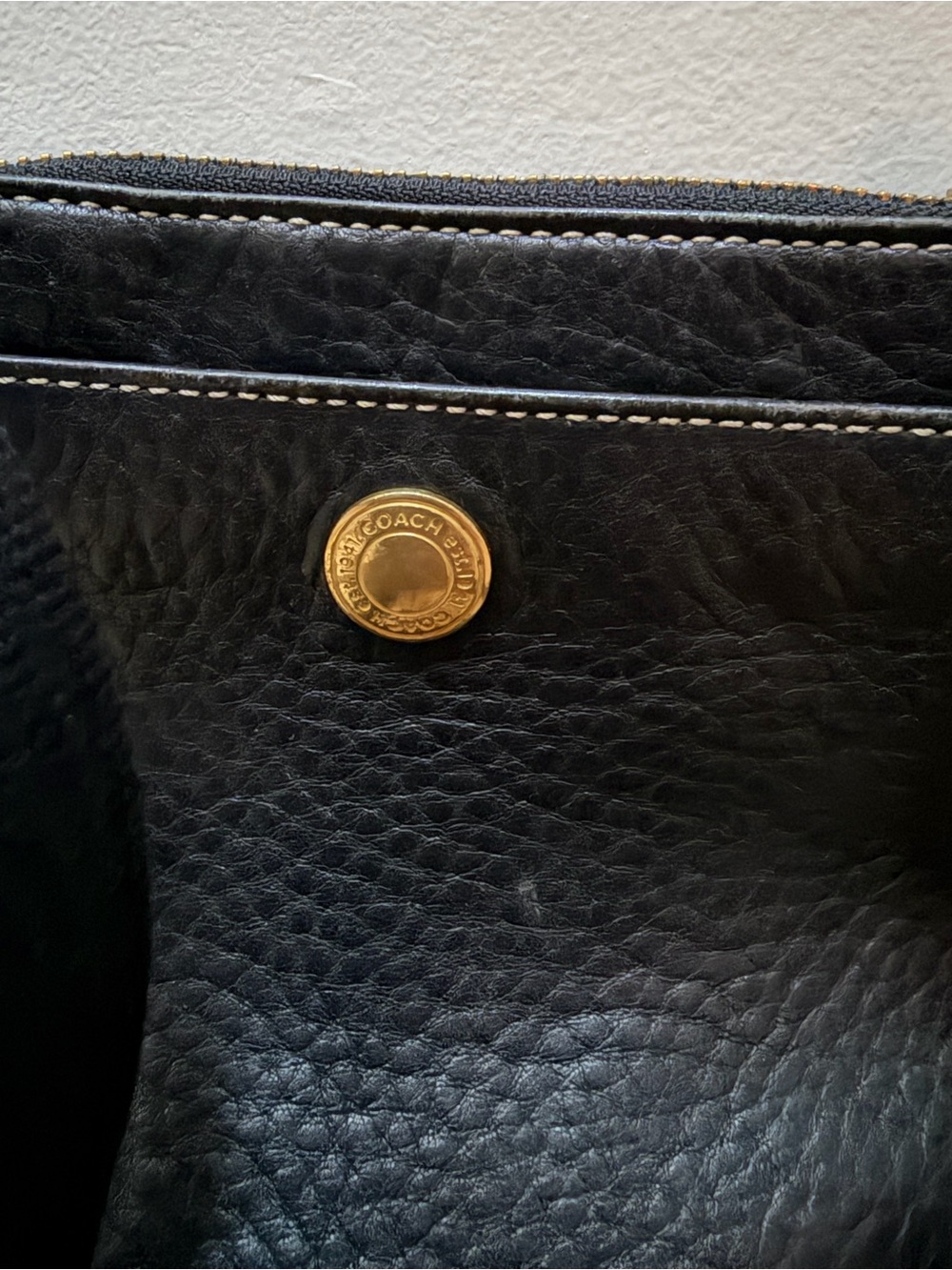 Coach Black Crossbody Leather Shoulder Bag - Picture 2 of 6